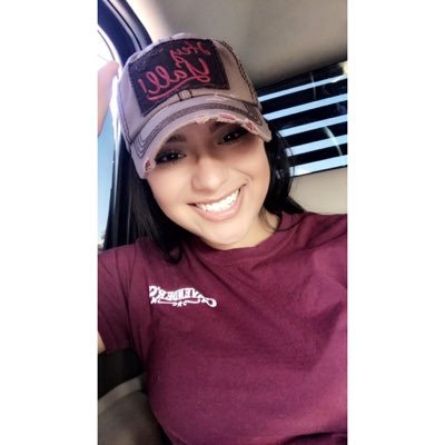 jamileth flores feet 4