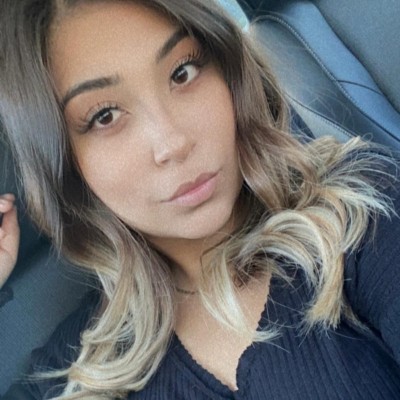 jamileth flores feet 5