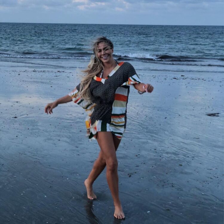 janaina jacobina feet 3