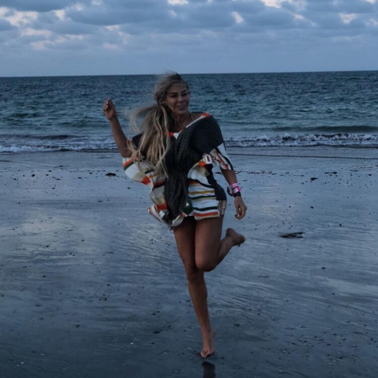 janaina jacobina feet 6