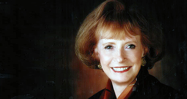 jane dee hull feet 6