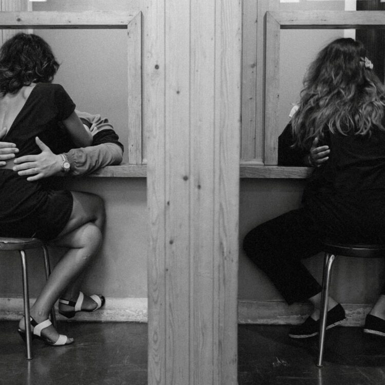 jane evelyn atwood feet 6