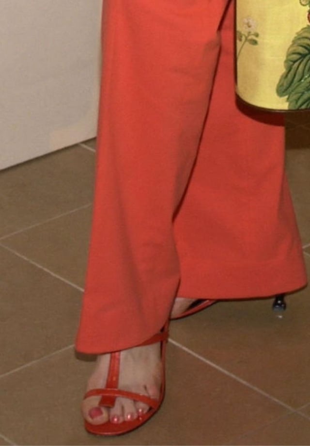 jane kaczmarek feet 3