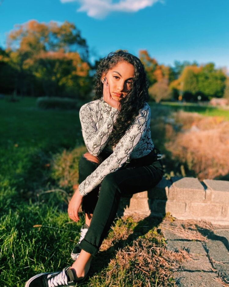 janeliz martinez feet 1