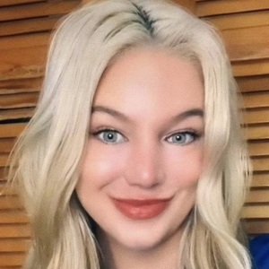 janelle godin feet 1