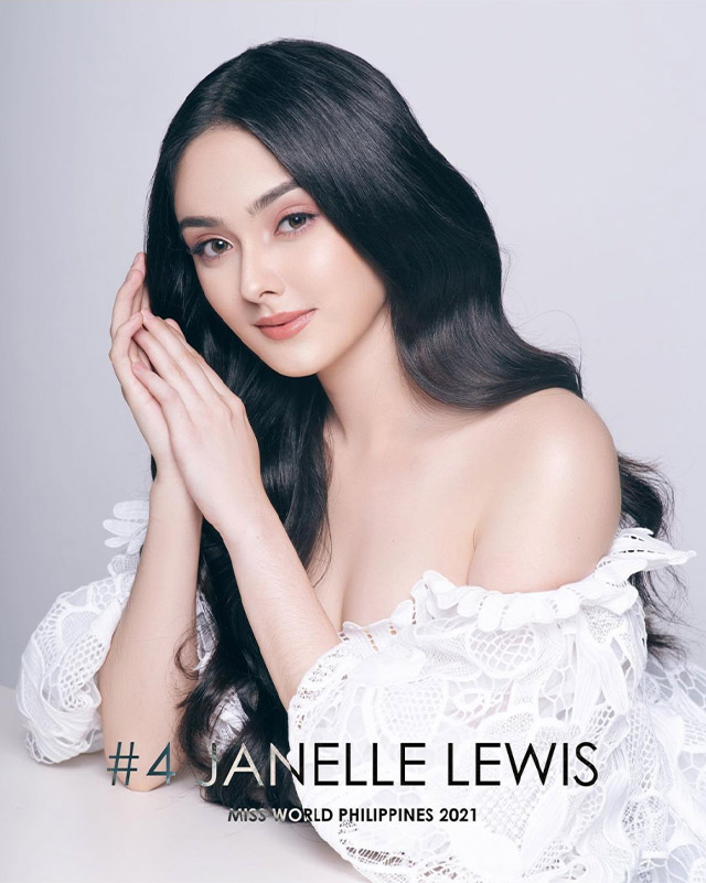 janelle lewis feet 3