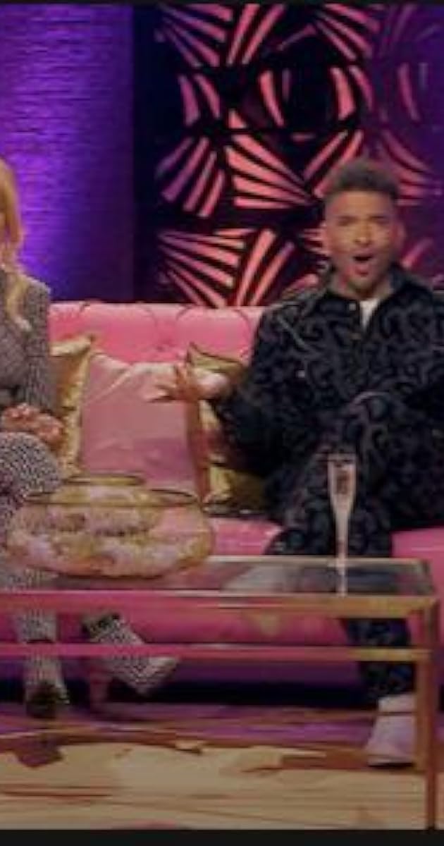 janelle shanks feet 6