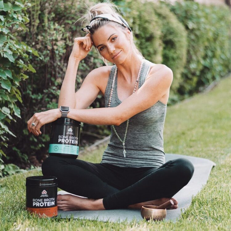 janessa gornichec feet 3