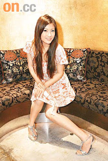 janet chow feet 3
