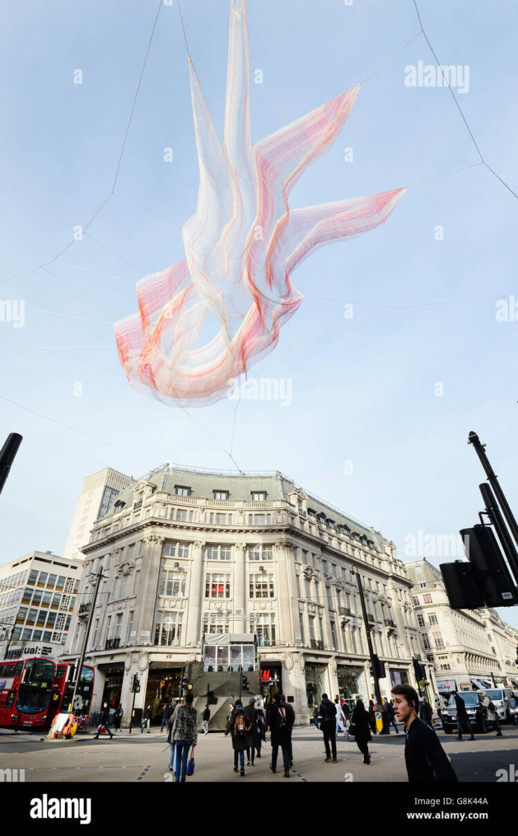 janet echelman feet 3