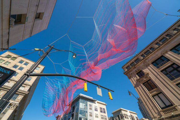 janet echelman feet 4