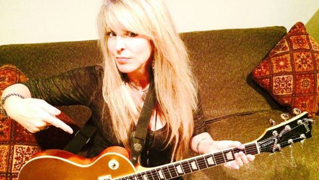 janet gardner feet 3