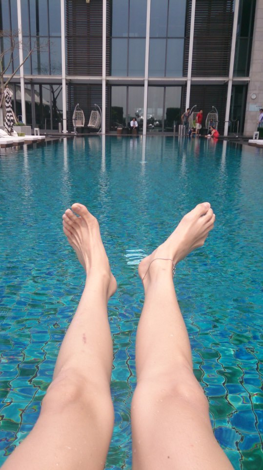 janet hsieh feet 2