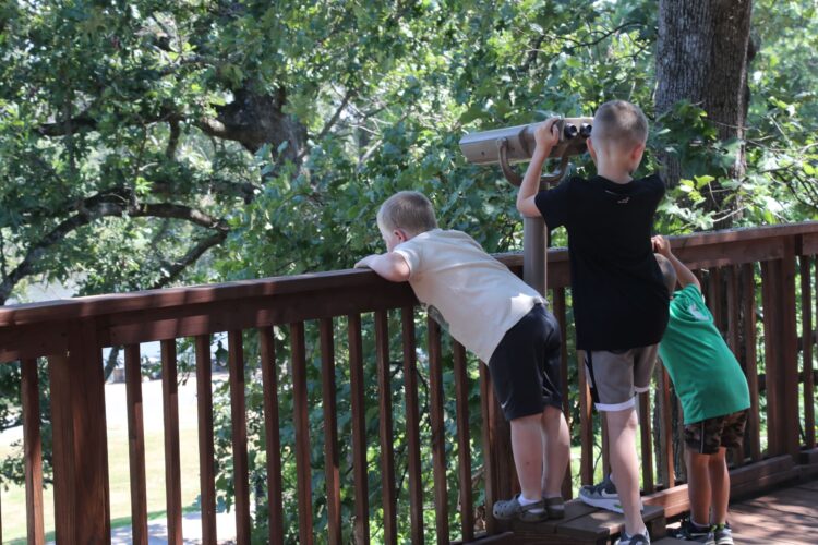 janet huckabee feet 5