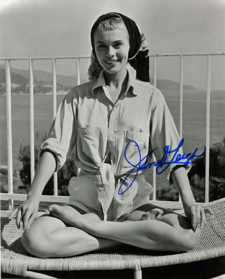 janet leigh feet 2