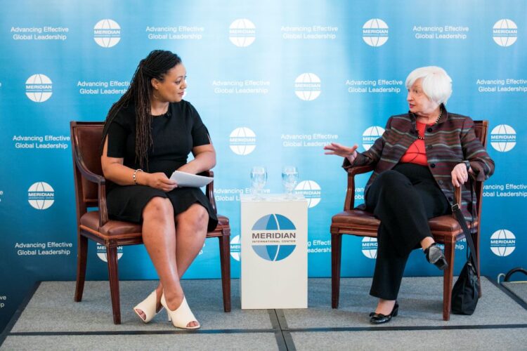 janet yellen feet 2