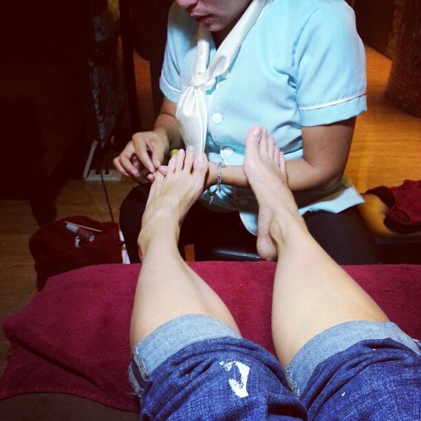 janice de belen feet 3