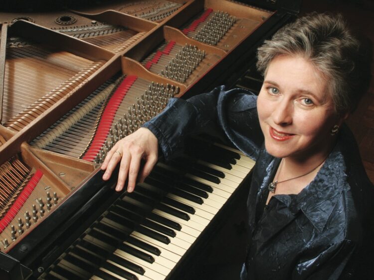 janina fialkowska feet 2