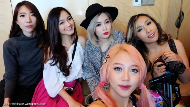 janine intansari feet 6