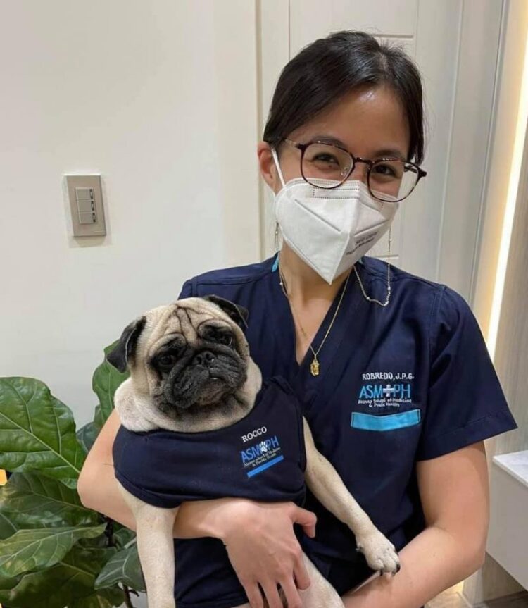 janine patricia robredo feet 5