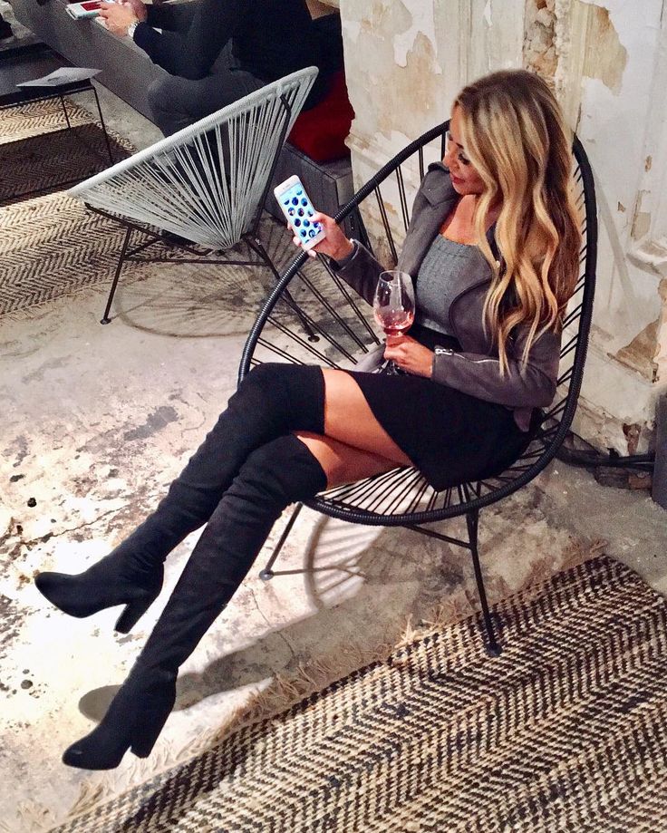 janine wiggert feet 5