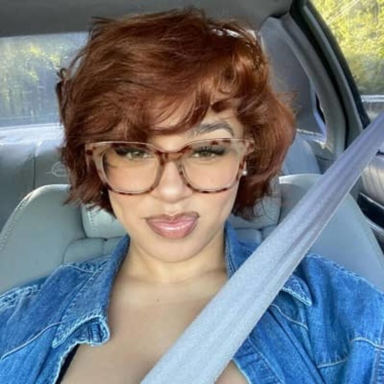 janiya drinnon feet 2