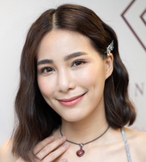 janjira junpitakcha feet 6