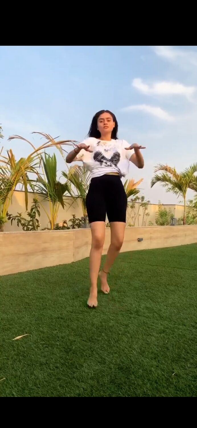 janki bodiwala feet 2