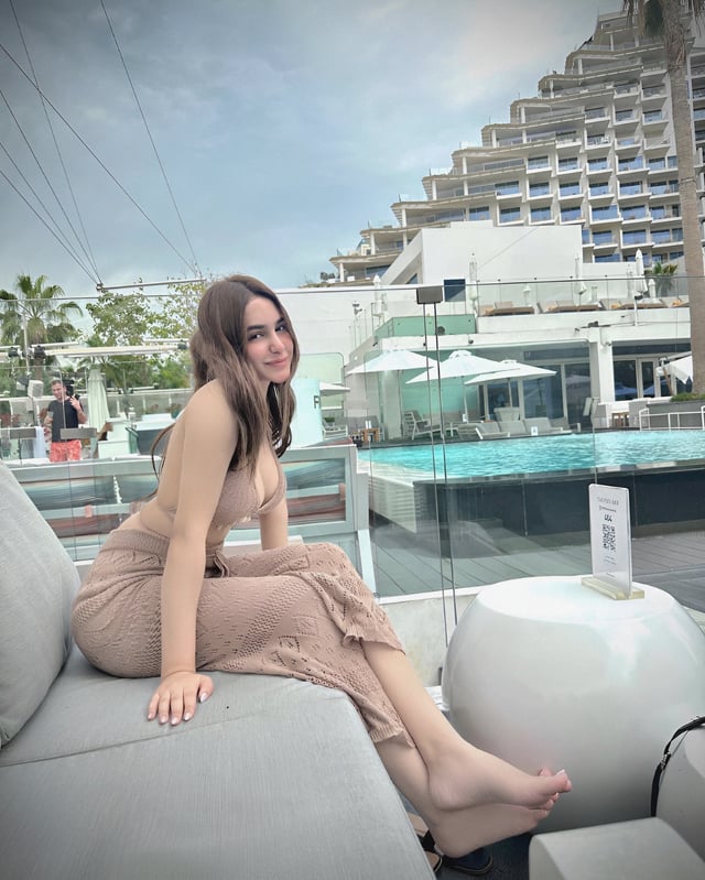 jannat amin khan feet