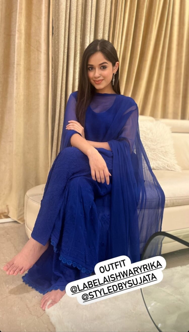 jannat zubair rahmani feet 3