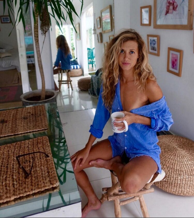 janne robinson feet 3