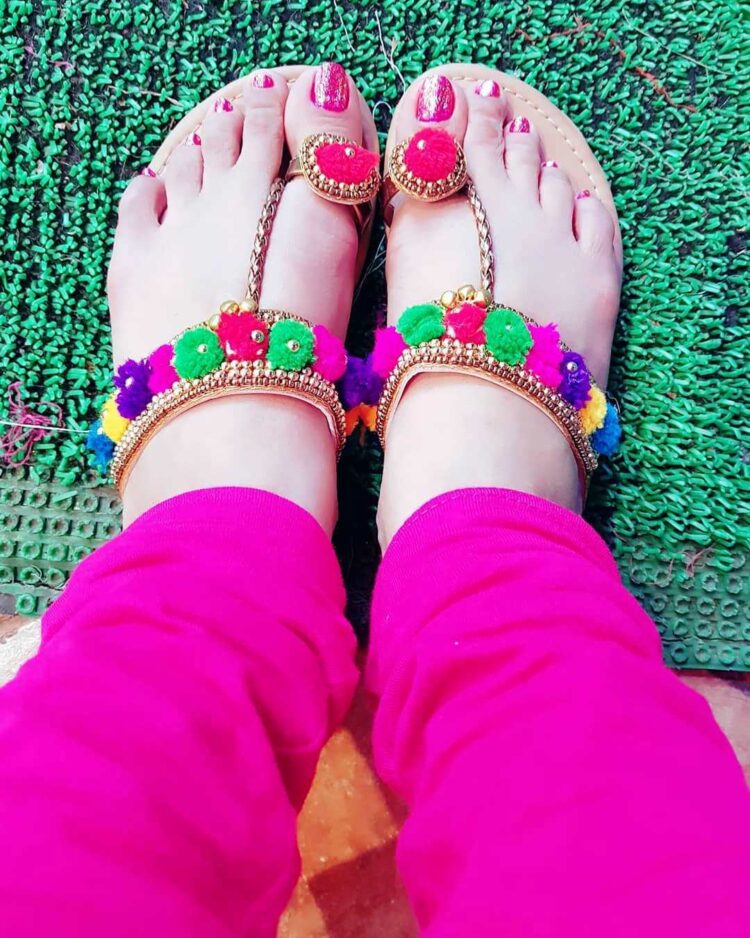 jasleen matharu feet 1