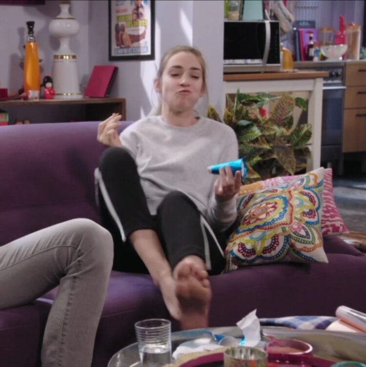 jasmijn van hoof feet 3