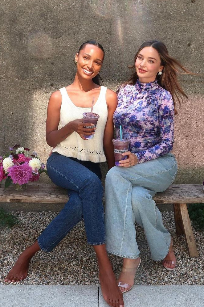 jasmin leonie feet 6