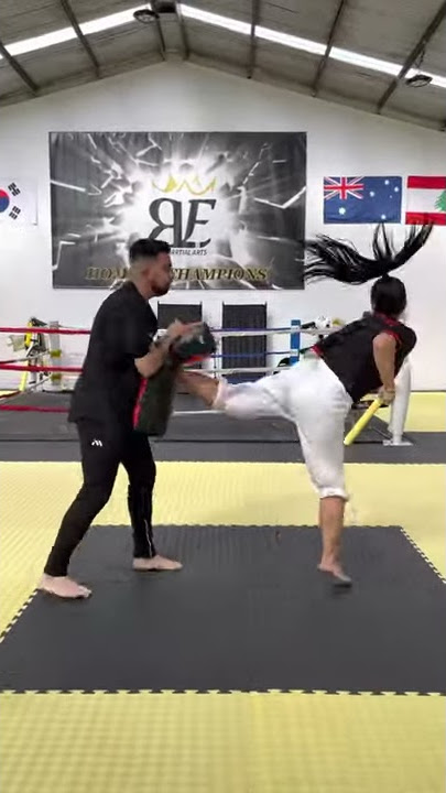 jasmine anita branca feet 6