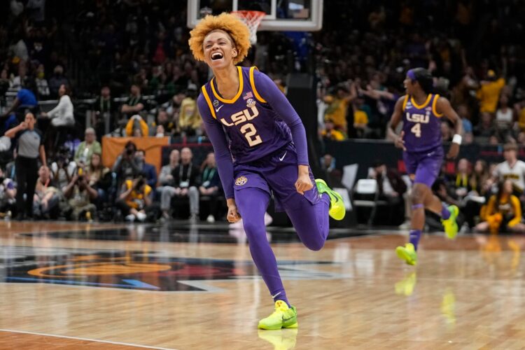 jasmine carson feet 3