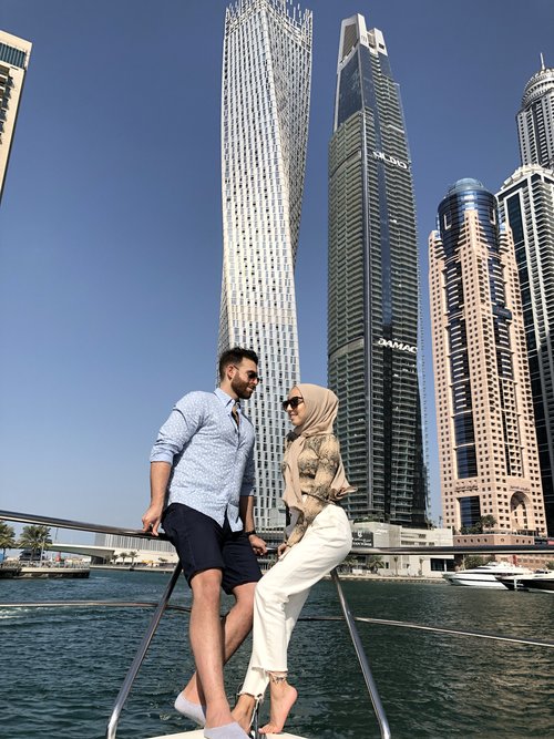 jasmine fares feet 6