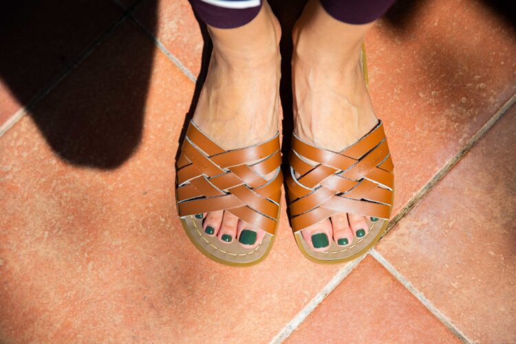 jasmine hemsley feet 2