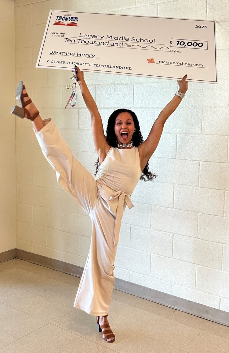 jasmine henry feet 2