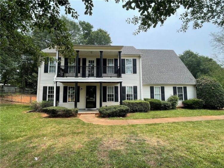 jasmine pendleton feet 4