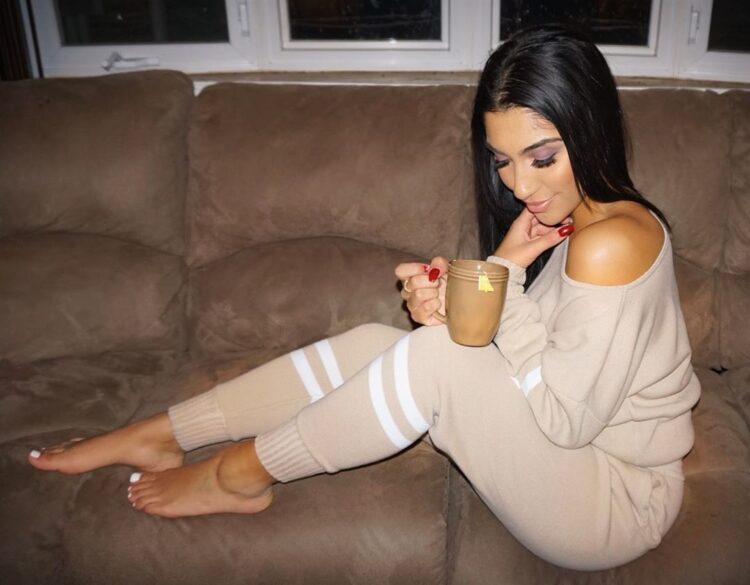 jasmine rodriguez feet