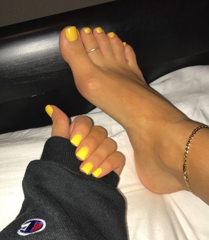 jasmine rose feet