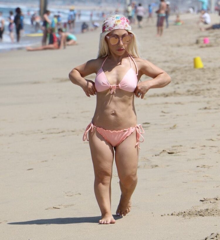 jasmine sorge feet 3