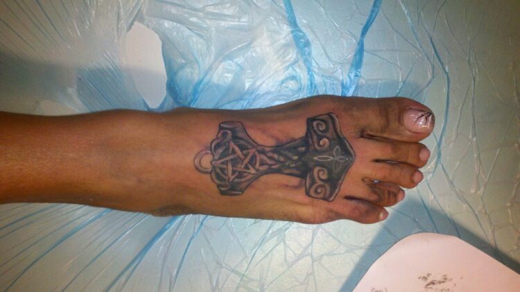 jasmine st. claire feet