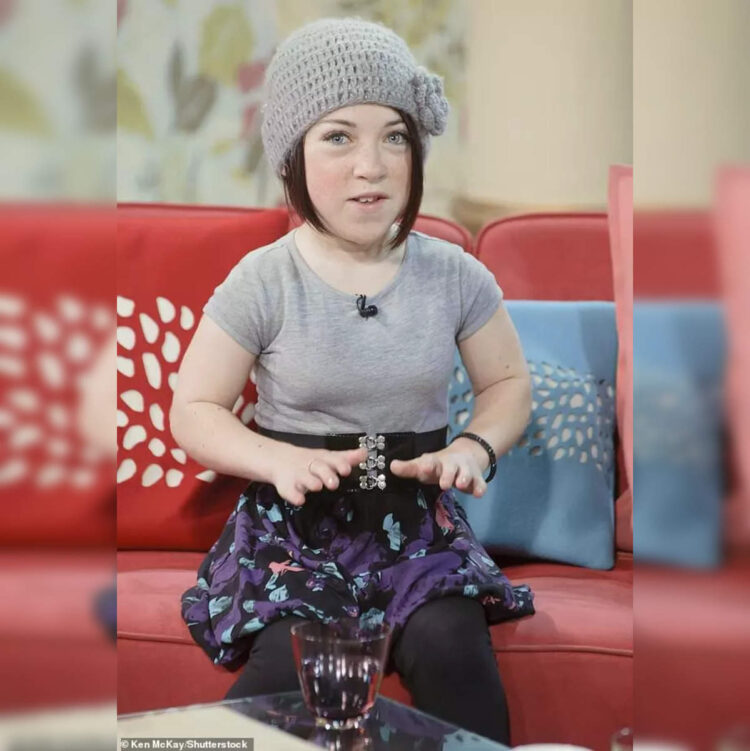 jasmine stewart feet 5