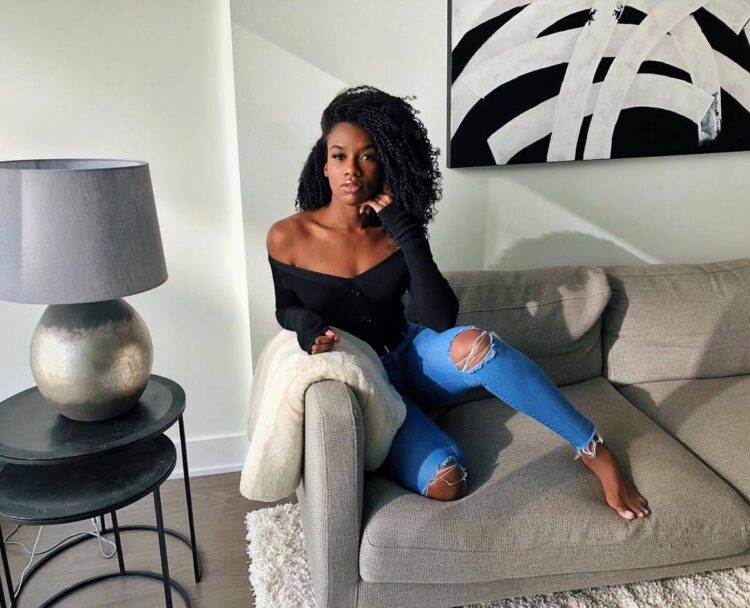 jasmine thomas feet 1