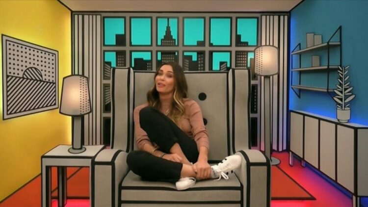 jasmine waltz feet 5