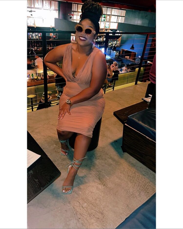 jasmine washington feet 3