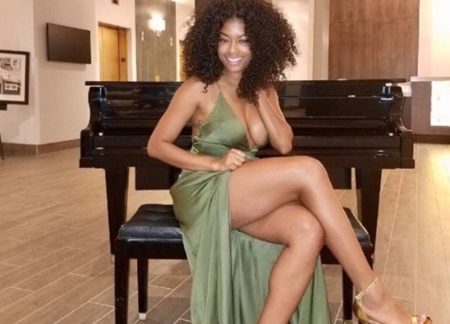 javicia leslie feet 1