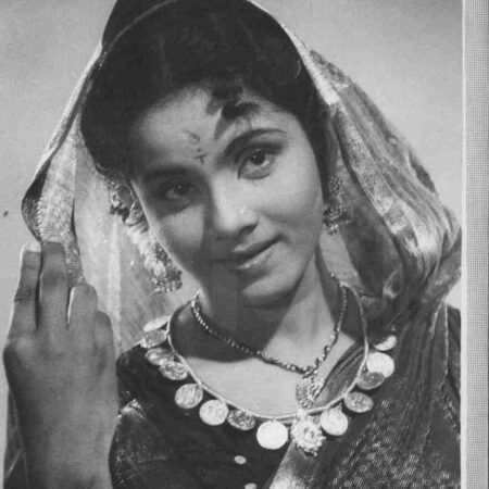 jayshree gadkar feet 5